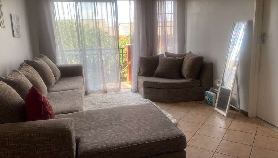 Nontobeko's room