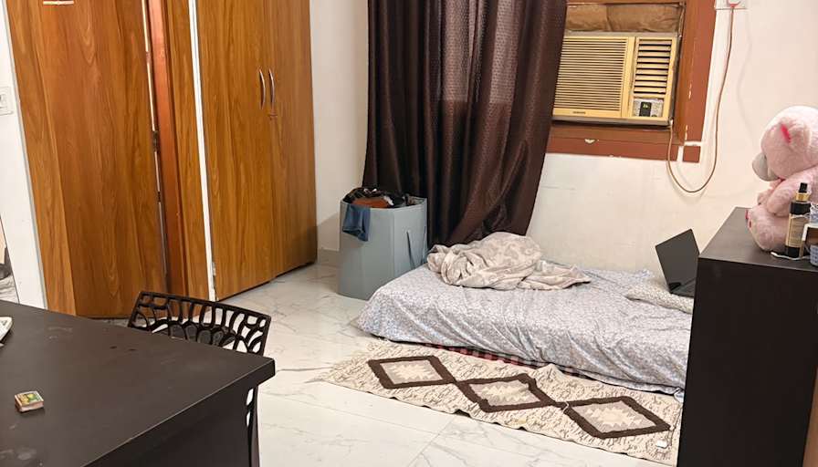 Rishu's room