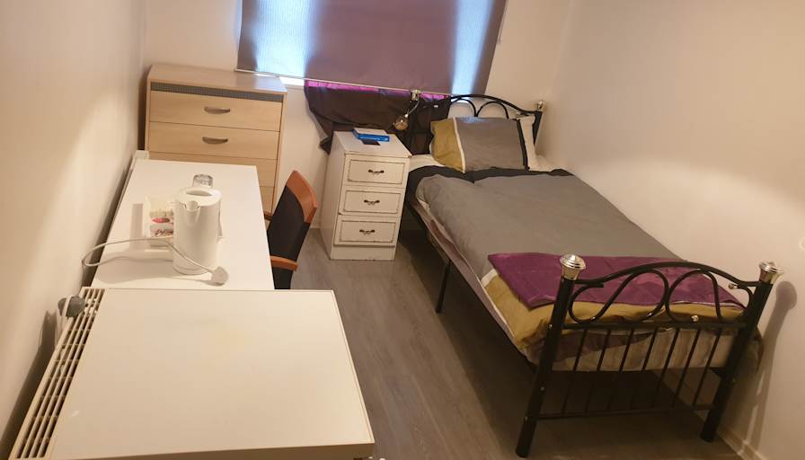 Nashaat's room