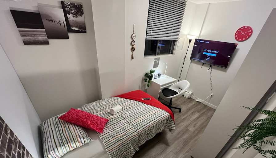 Genesis's room