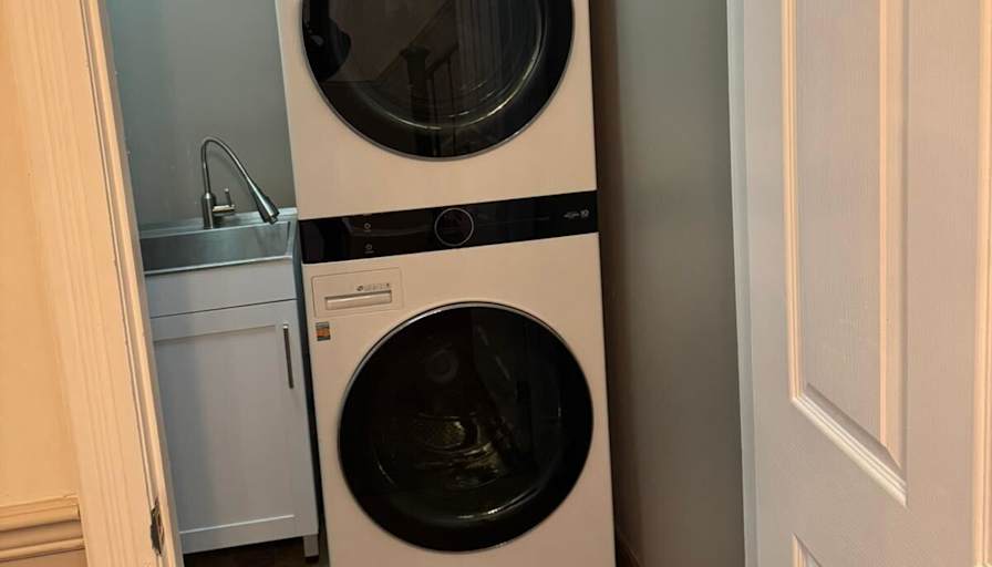 Rhea Stoddart's room