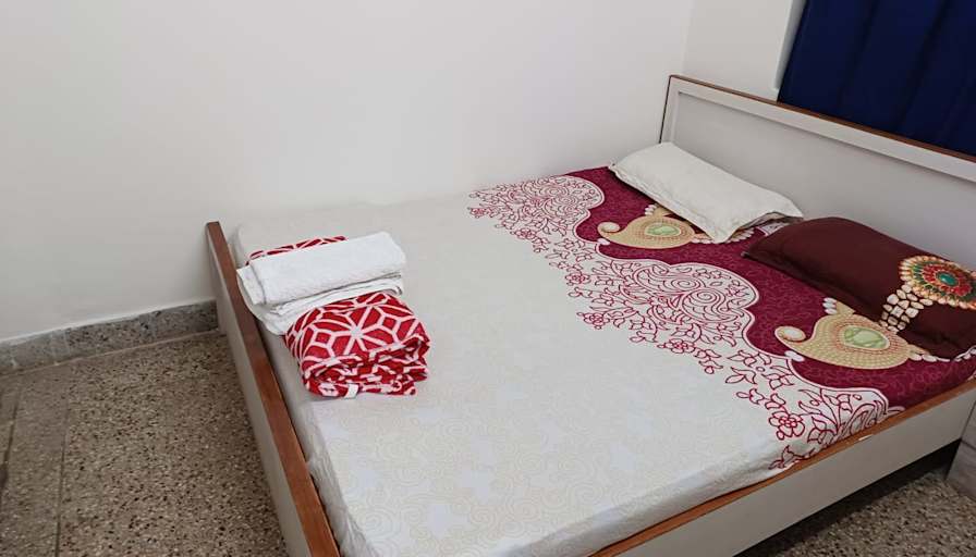 Sara's room