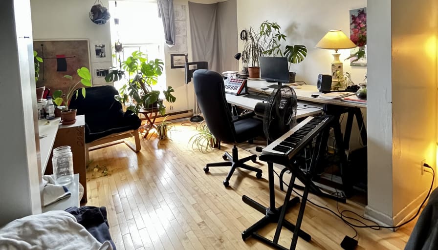 Khalil's room