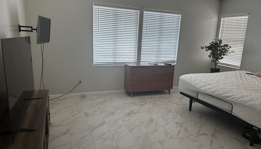 shaodong's room