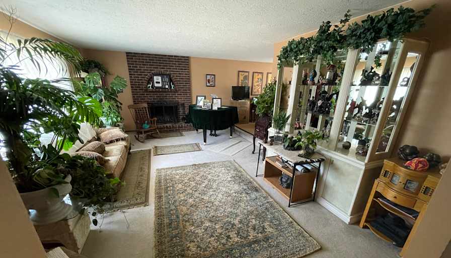 Loralea's room