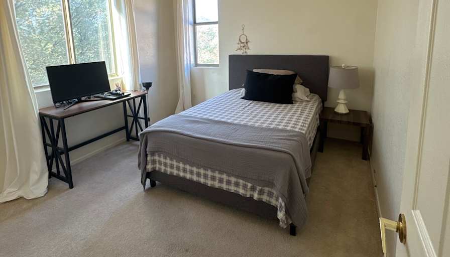 Tara's room