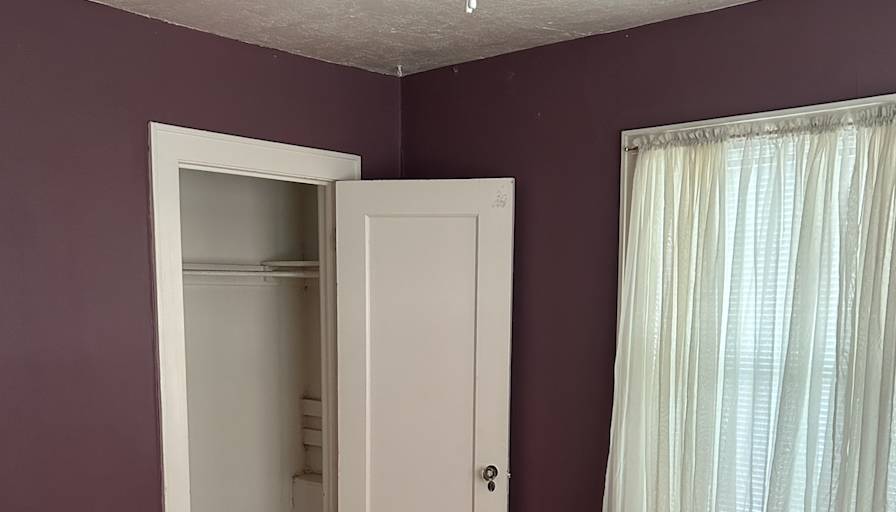 Hannah's room