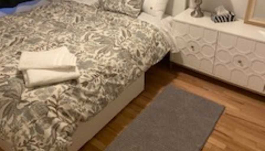 Christina Zahar's room