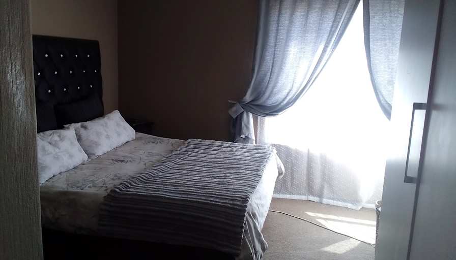 Mary's room