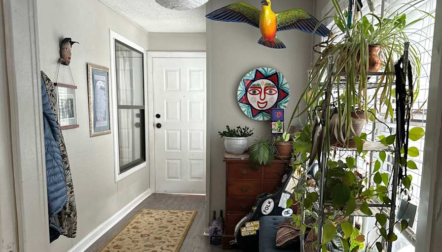 Brooksie D Wells's room