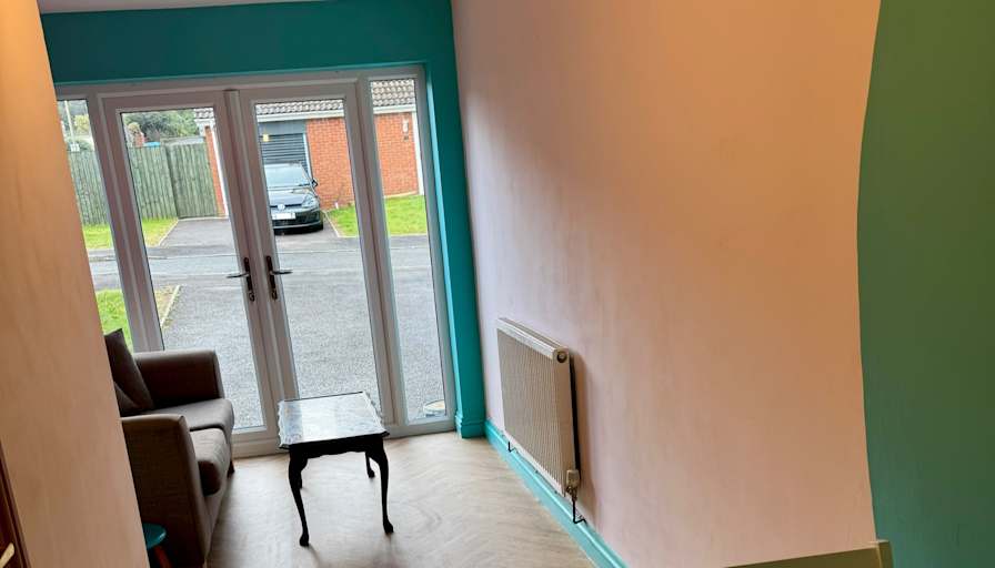 Jo's room