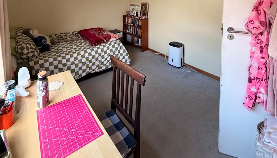 Aline's room