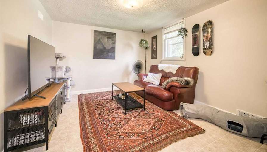 Jeffrey's room