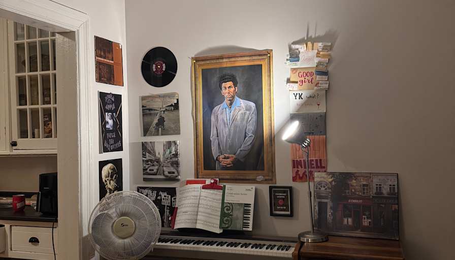 Sophie Liang's room