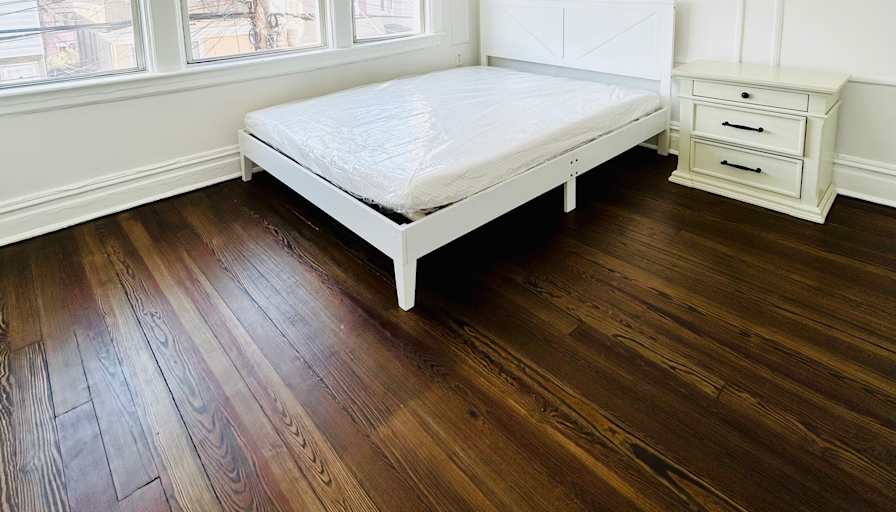 Mo's room