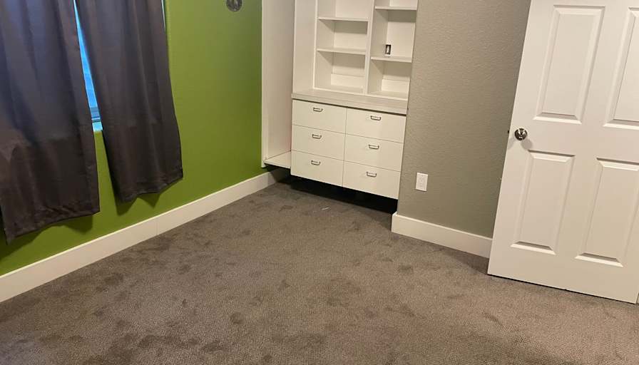 Cindi's room