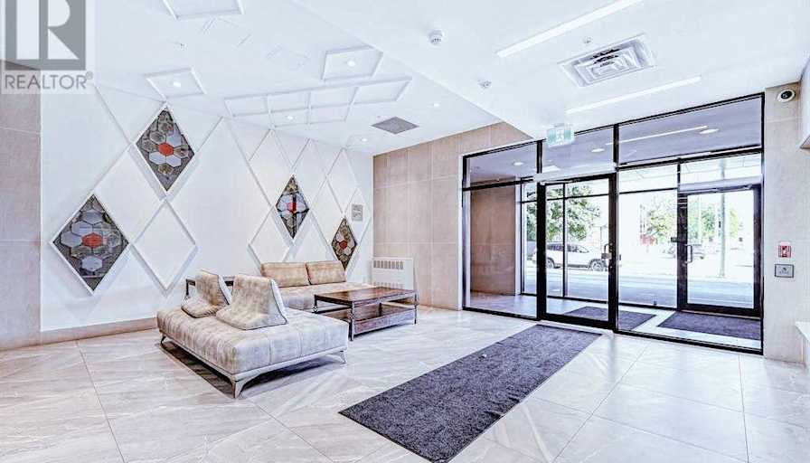 Dee's room