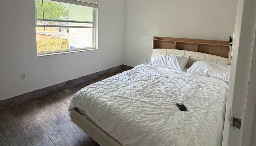 Sergio's room