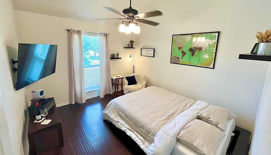 House of Stokes's room
