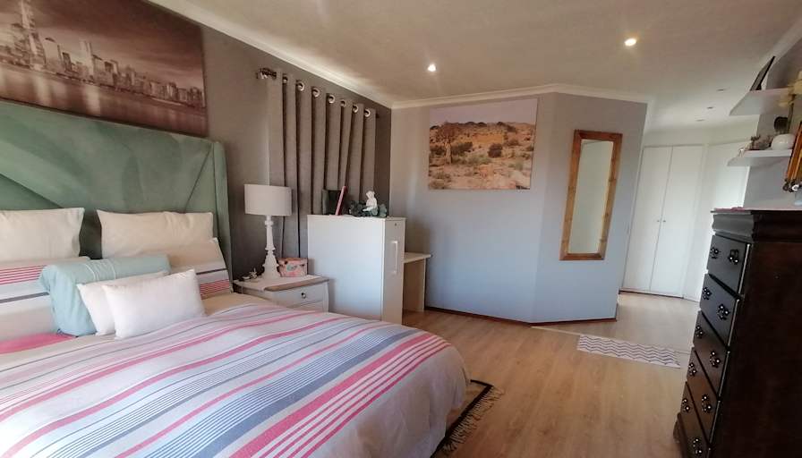 THANDI's room