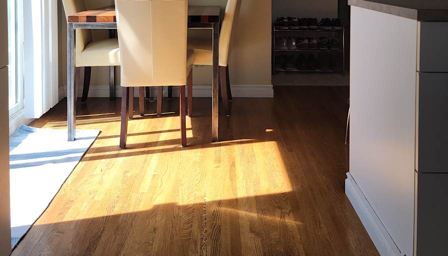 Darren's room