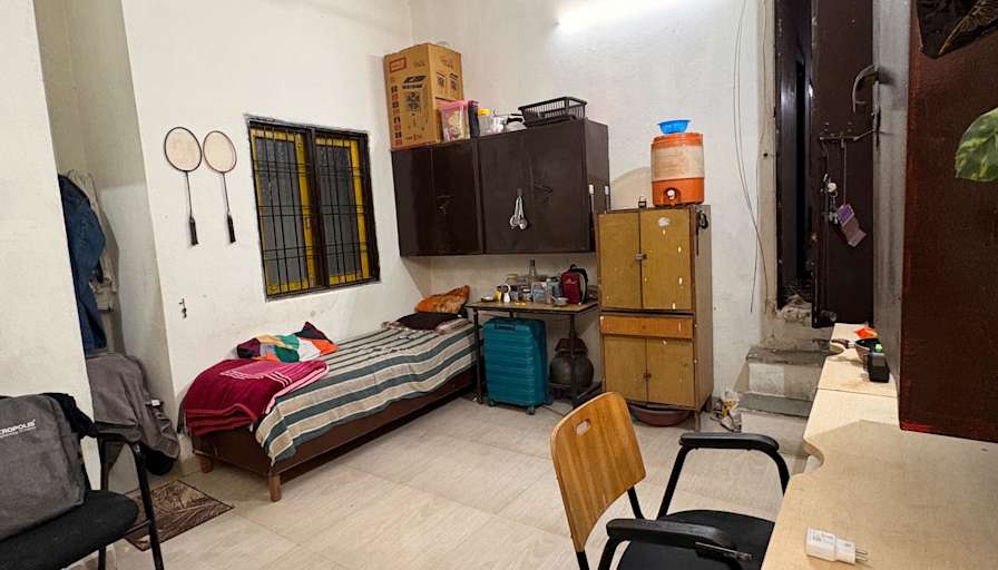 Abhay's room