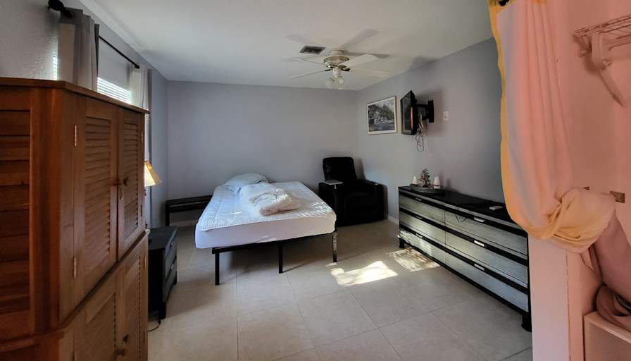 Delray Beach's room