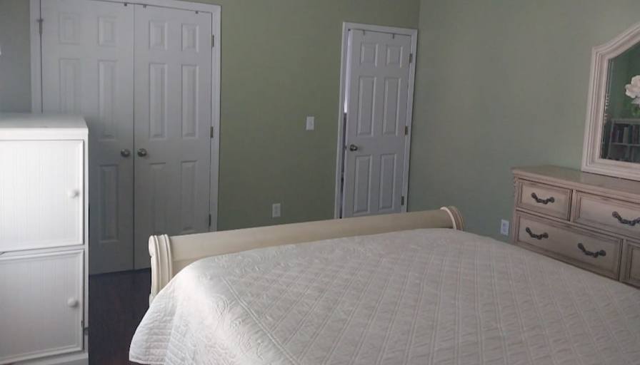 Lola's room