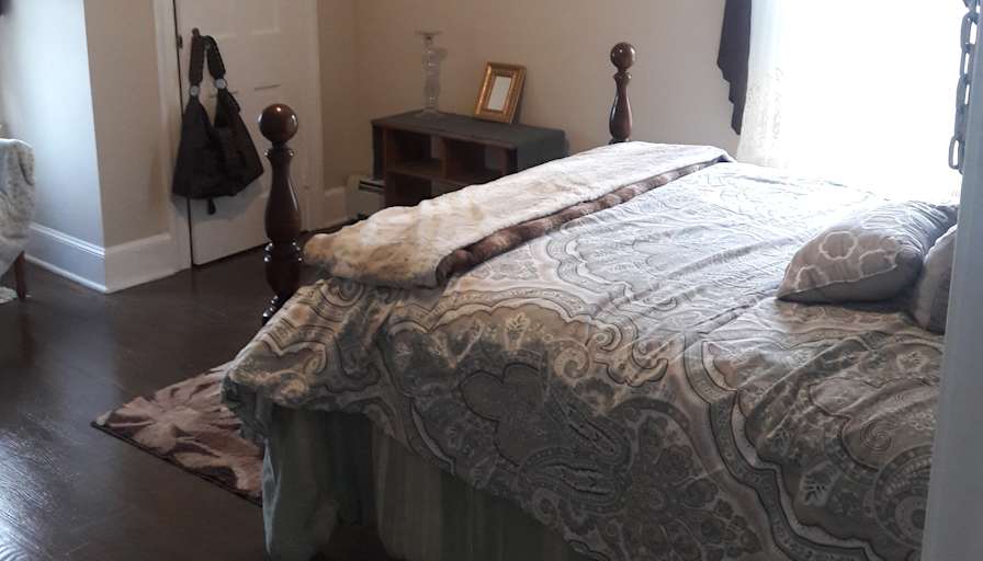 Ella's room