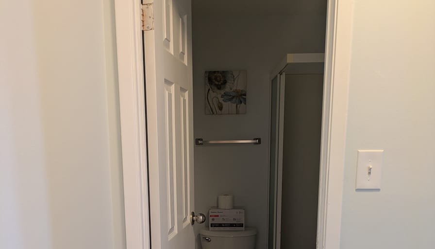 John Lopes's room