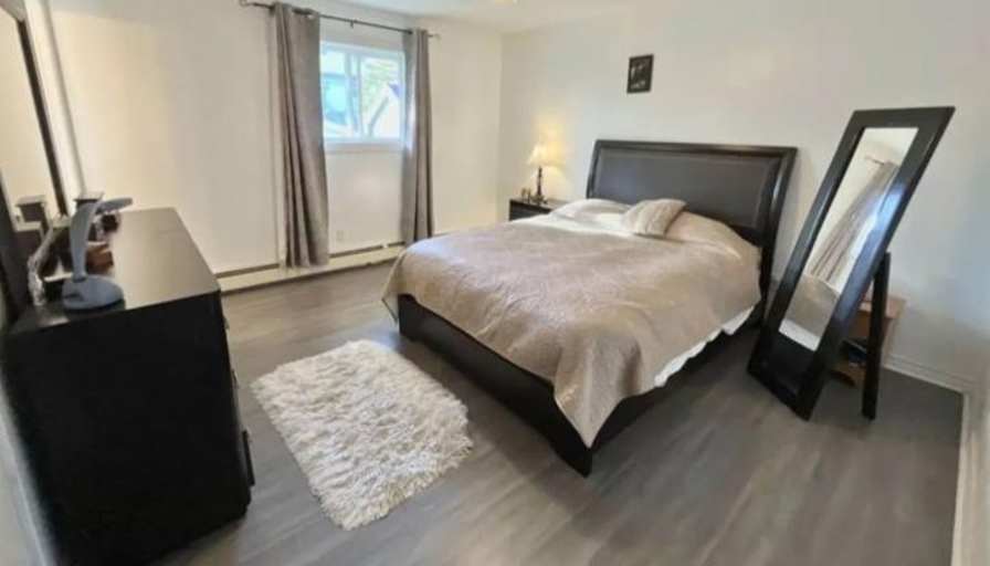 MILAGROS GONZALEZ's room