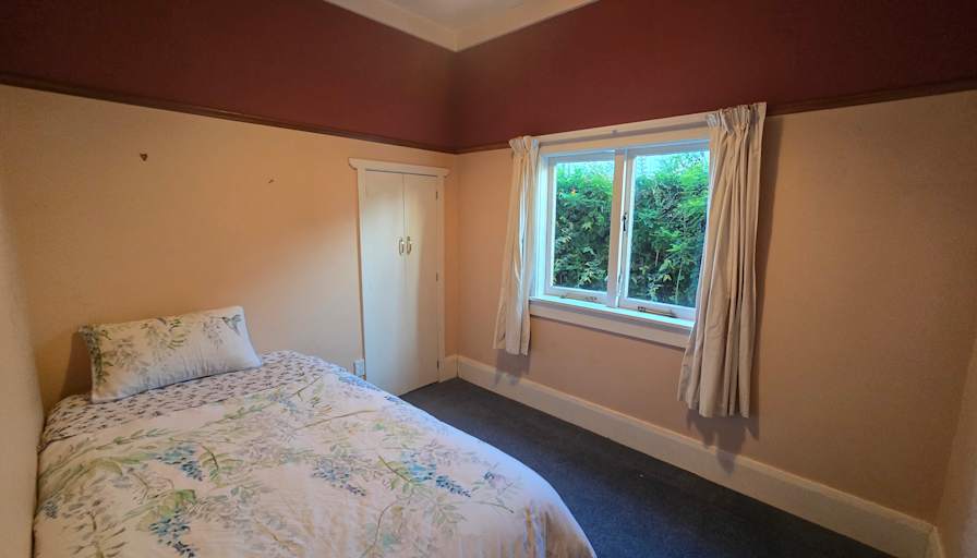 Rhiannon's room