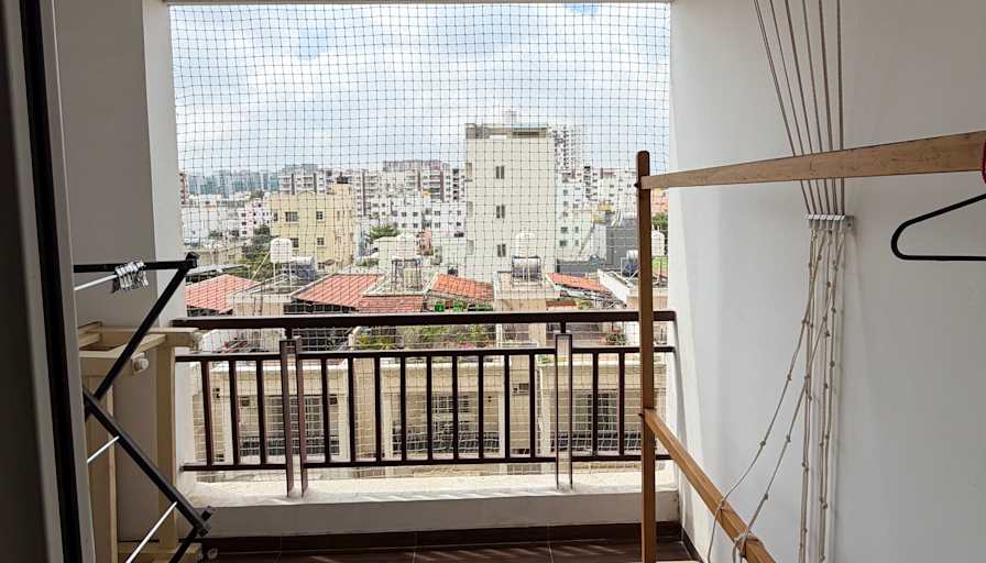 Sakshi's room