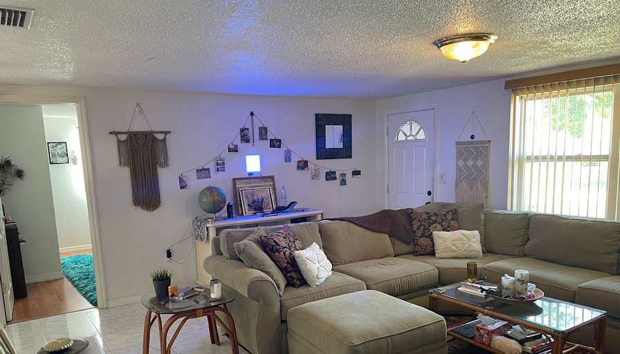 Kelly's room
