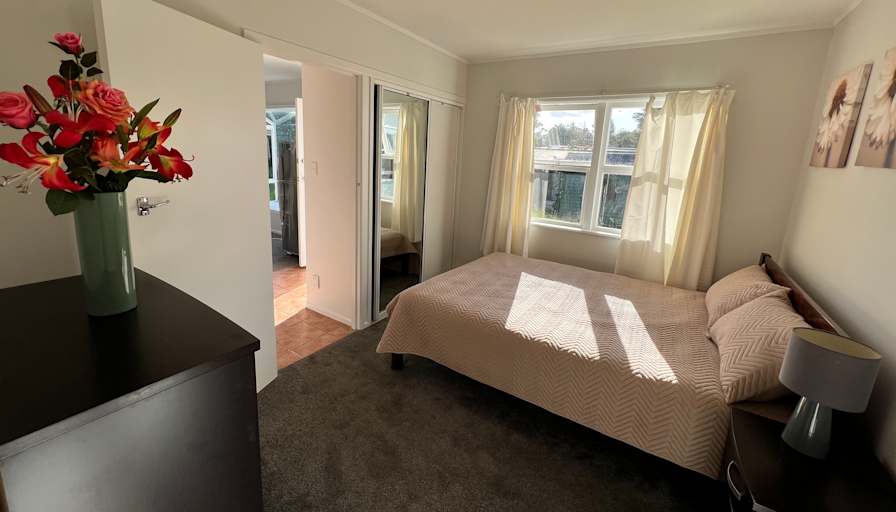 Elmer's room