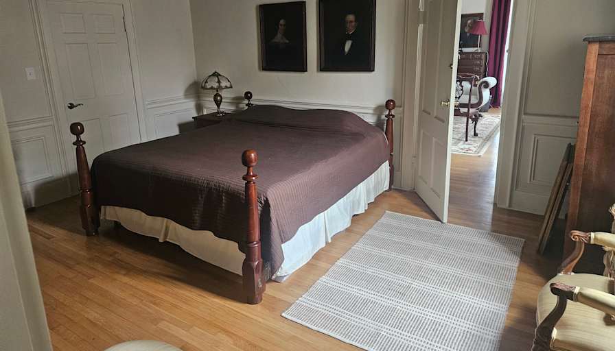 Scott Anderson's room
