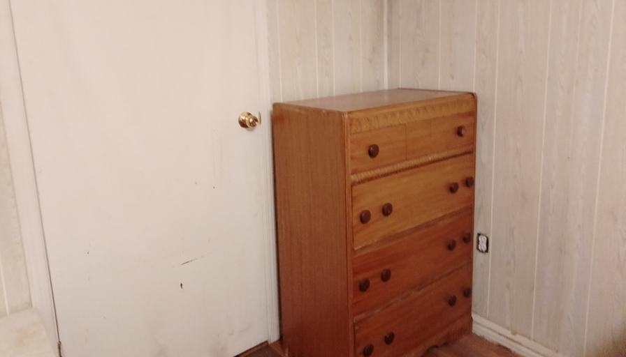 Jennifer's room