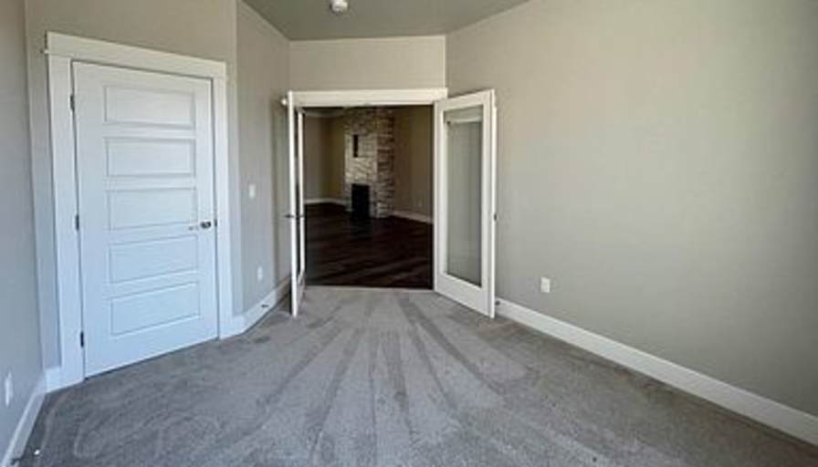 Saleh's room