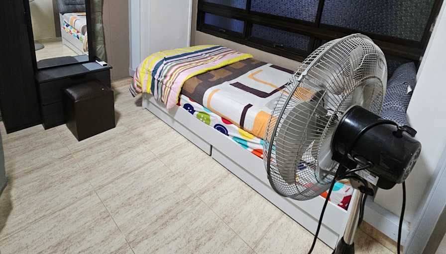Vikie's room