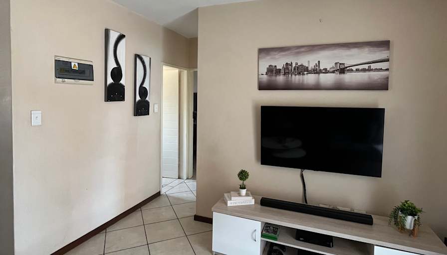 Pitsi Molewa's room