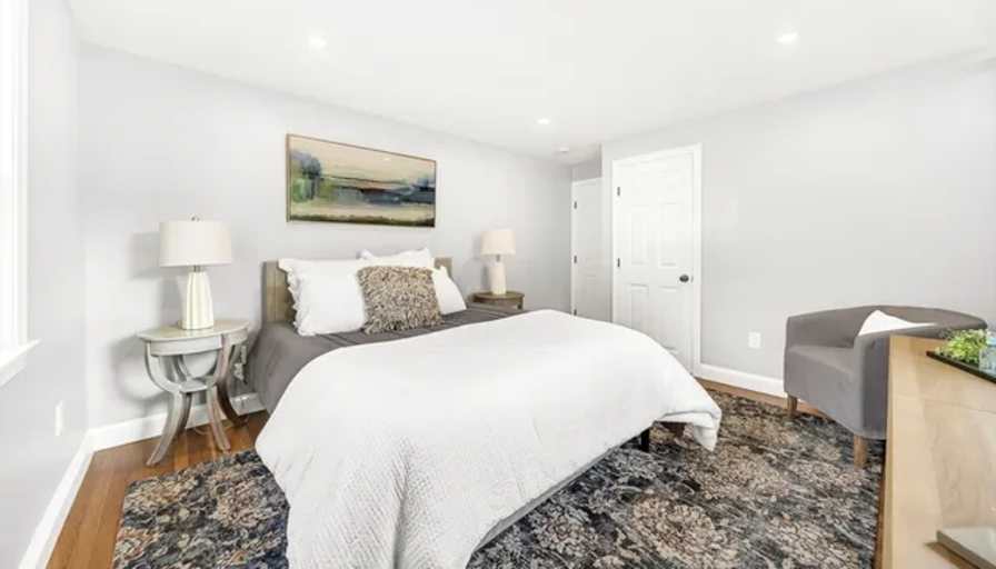 Lisa's room
