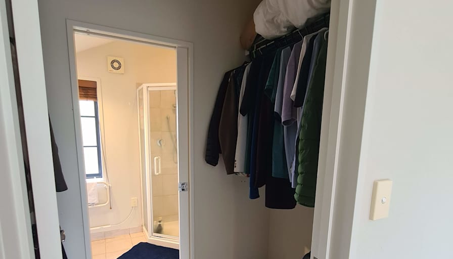 Elle's room