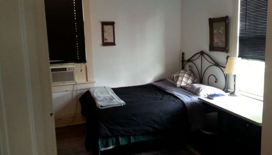 Linda's room