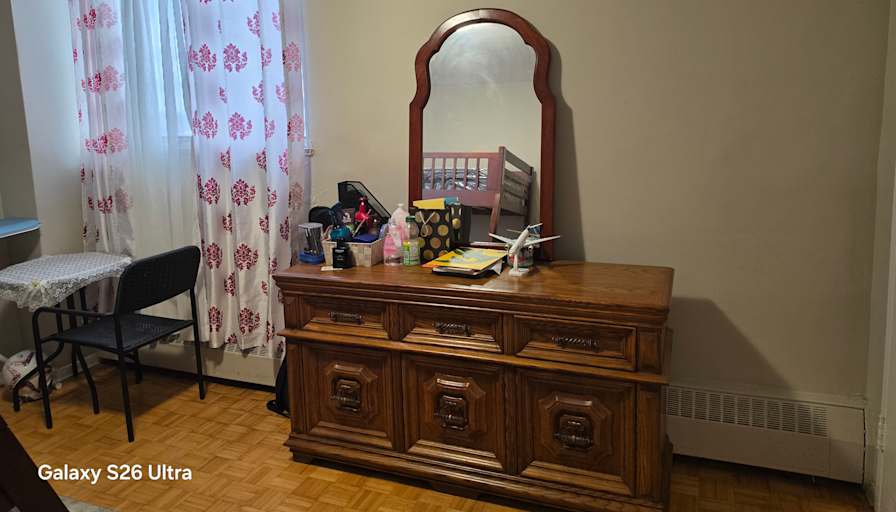Delphine kamga's room