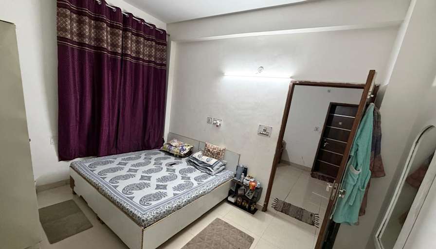 Mansi's room