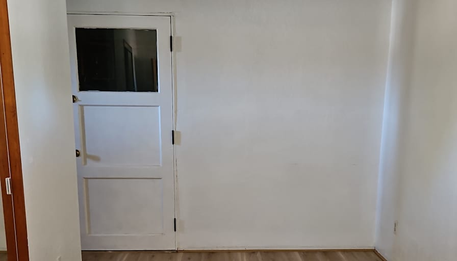 Eva Hill's room