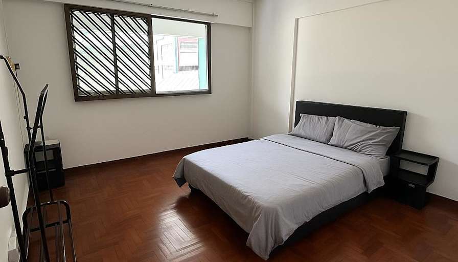 Lester Raphael's room
