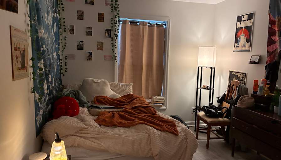 Caroline Murphy's room