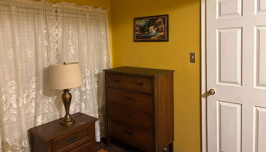 Gloria's room