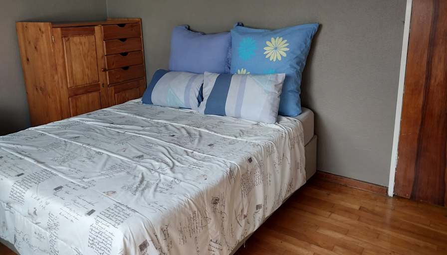 Michelle Williams's room